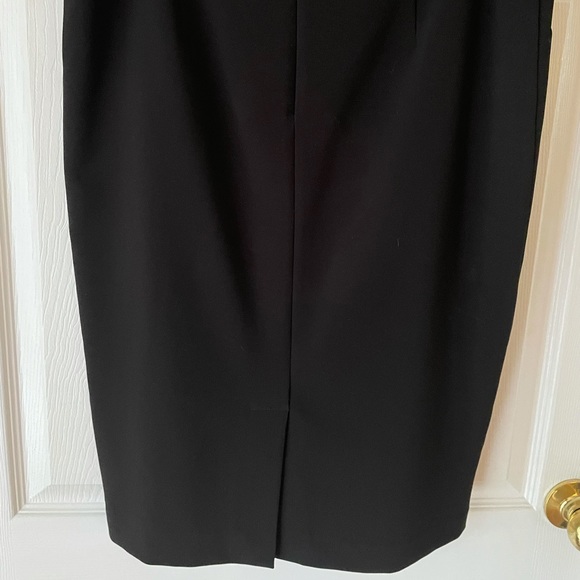 Willow & Thread Black Pencil Skirt - Picture 3 of 6